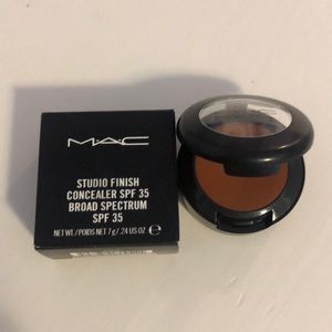 MAC studio finish concealer NW50